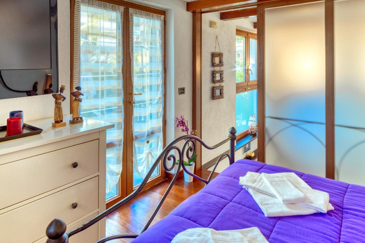 Mario Apartment With Garden 莱万托 外观 照片